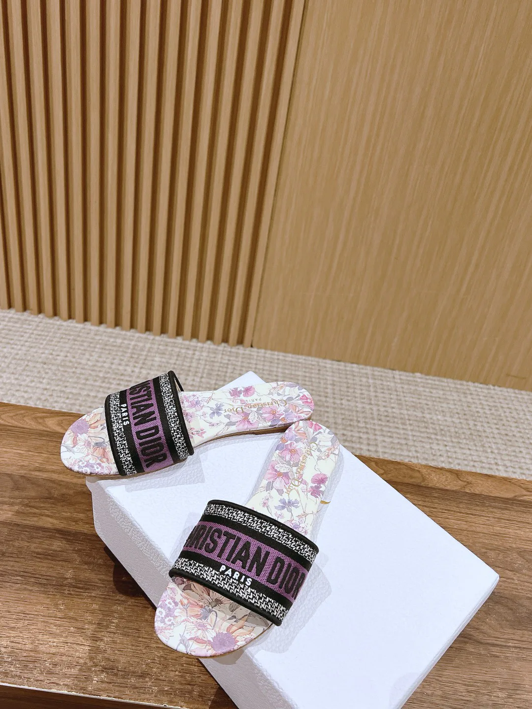 Шлепанцы Женские Christian Dior 11599900