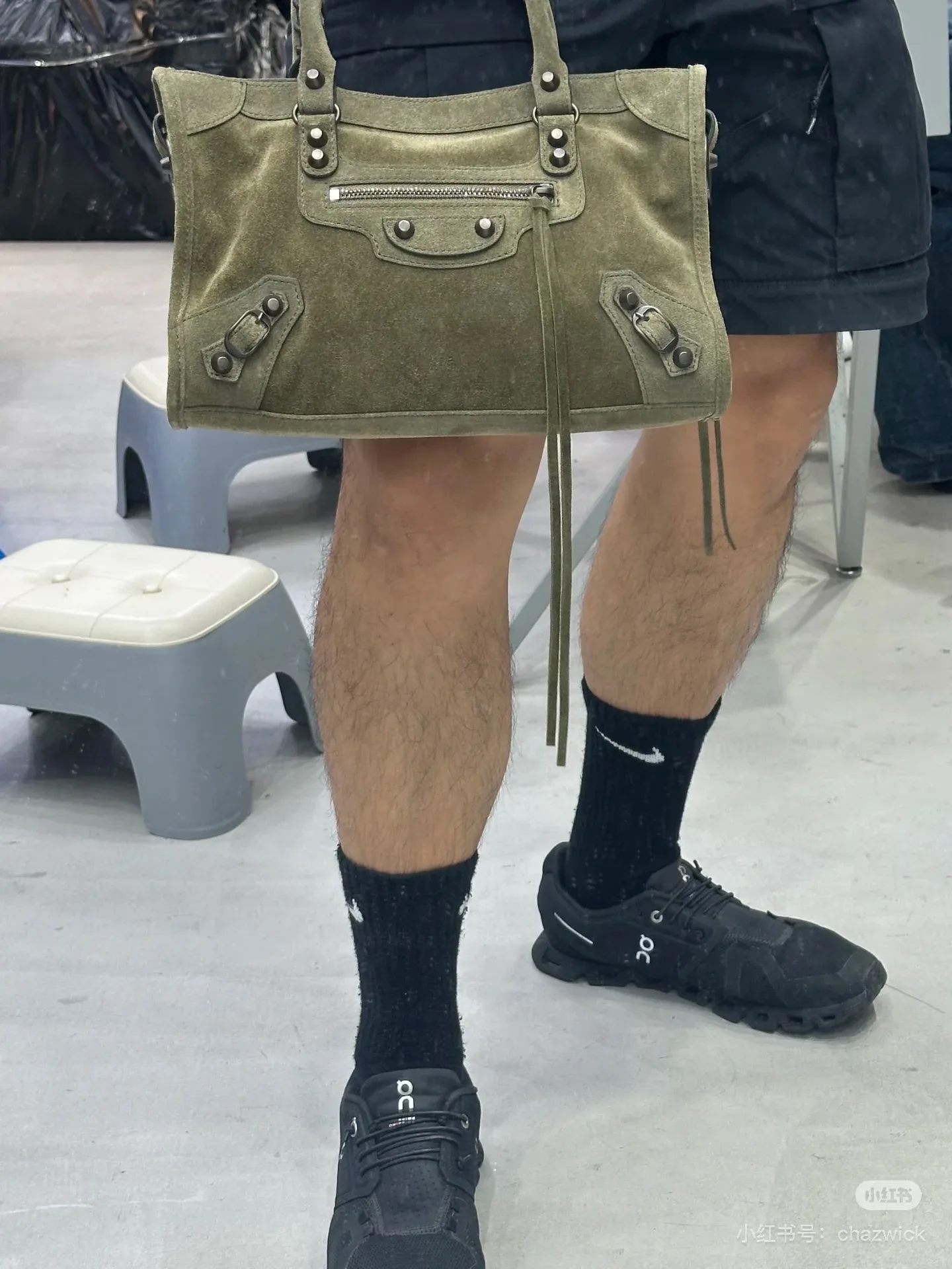 Сумки На Ремне Женские Balenciaga 1305950