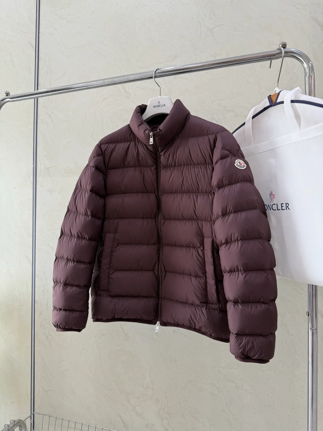 Куртки И Пуховики Женские Moncler 18376090