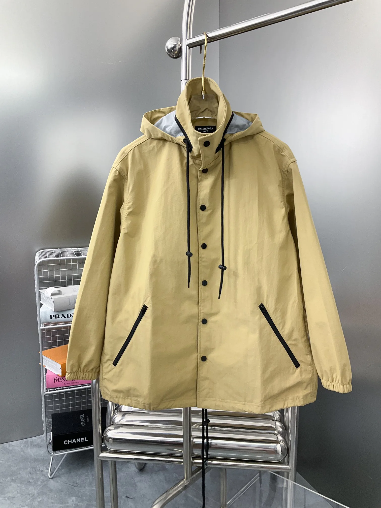 Куртки Женские Balenciaga Куртки Женские Balenciaga