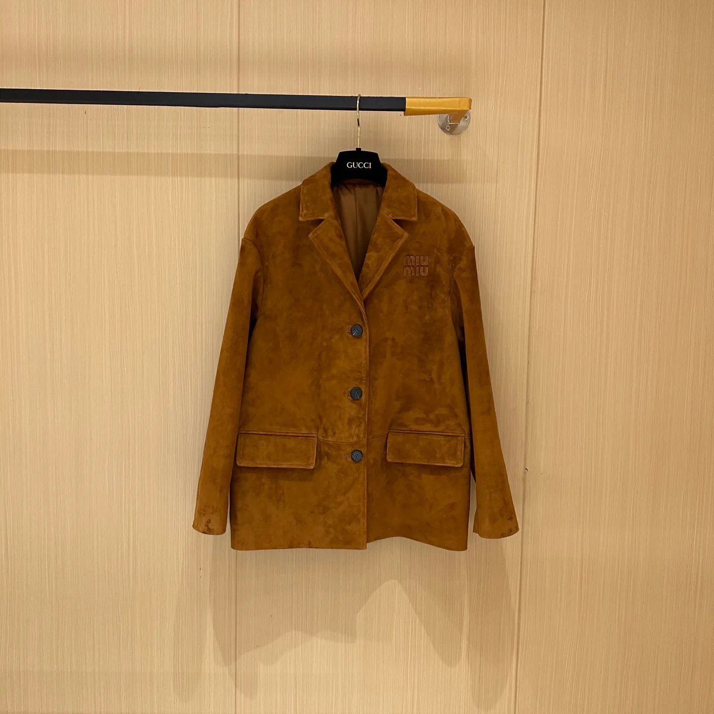 Кожаные Куртки И Дублёнки Женские Miu Miu 11511452