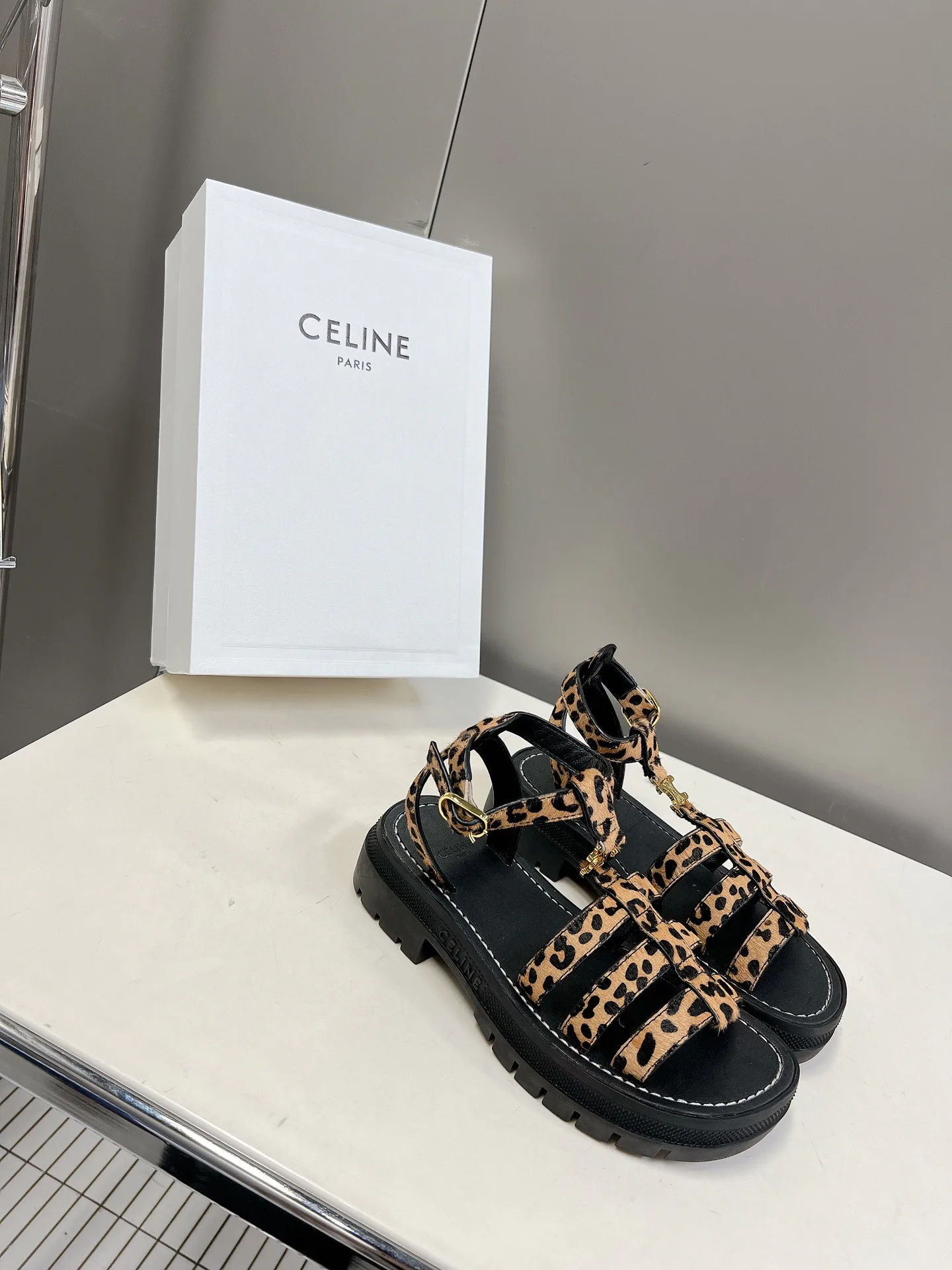 Босоножки Женские Celine 13581752