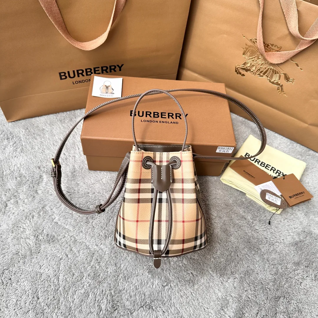 Сумки На Ремне Женские Bottega Veneta 11017428