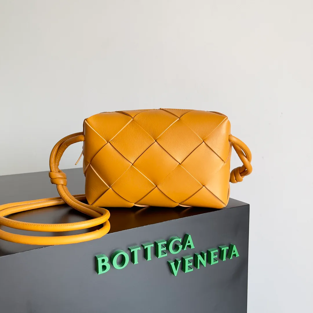 Классические Сумки Женские Bottega Veneta 17434818