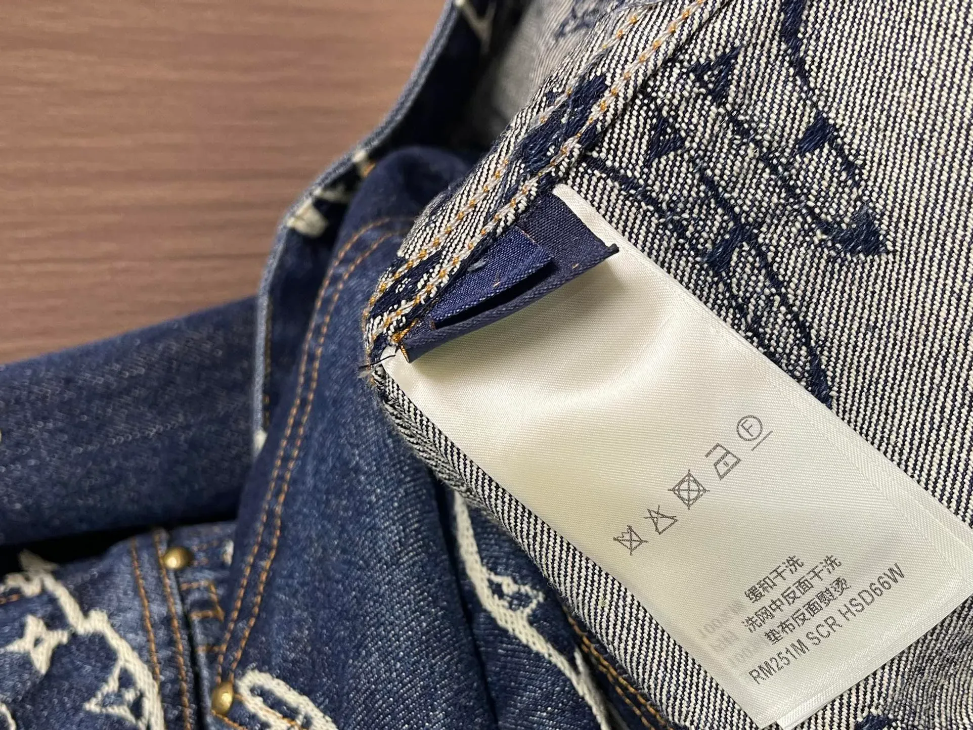 Костюмы Мужские Louis Vuitton 135390