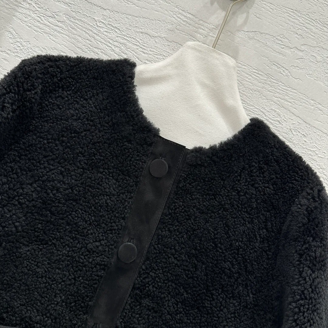 Кожаные Куртки И Дублёнки Женские Gucci 934764