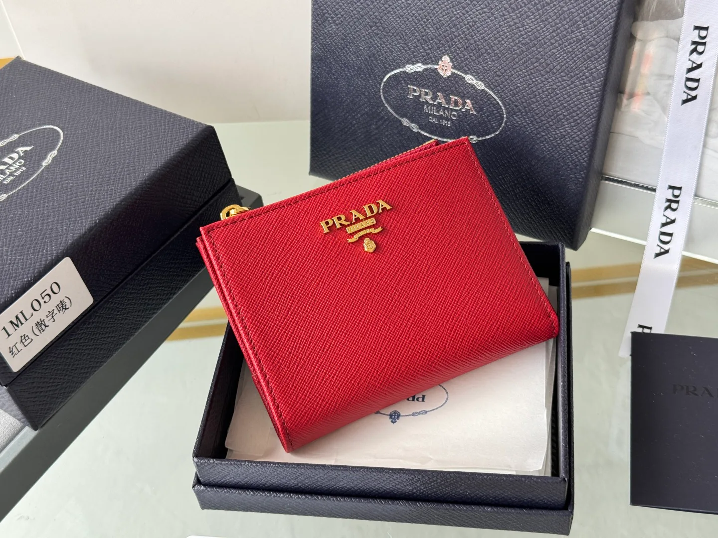 Клатчи Женские Prada 17999970