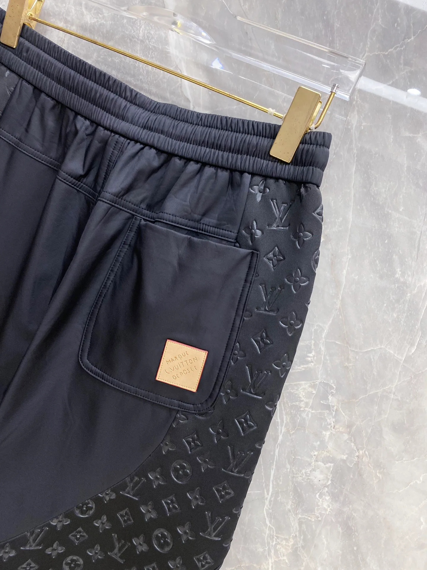 Брюки Мужские Louis Vuitton 1059468