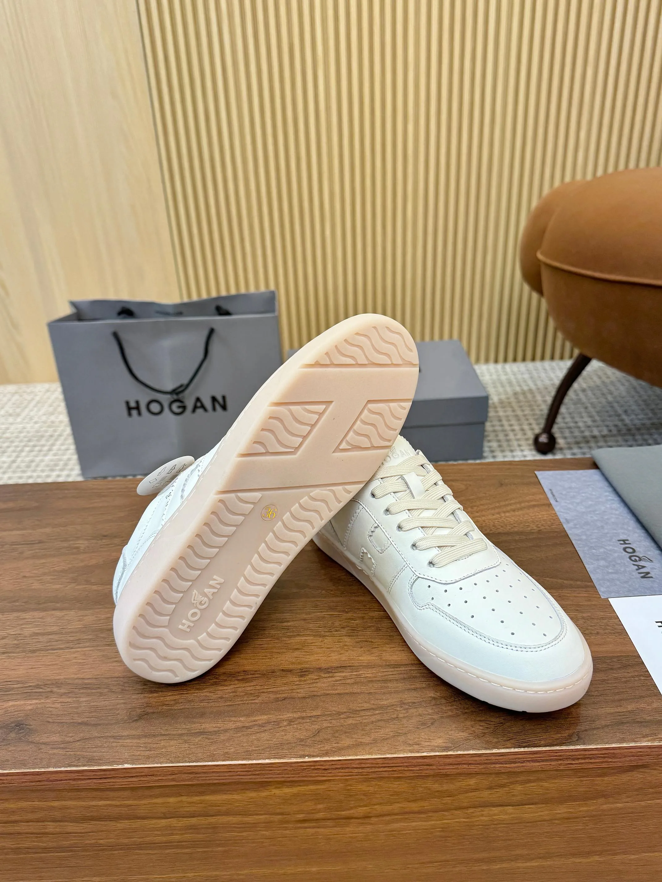 Кроссовки Женские Hogan 12783902