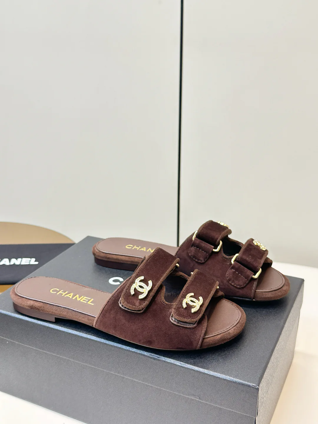 Сандалии Женские Chanel 12959945