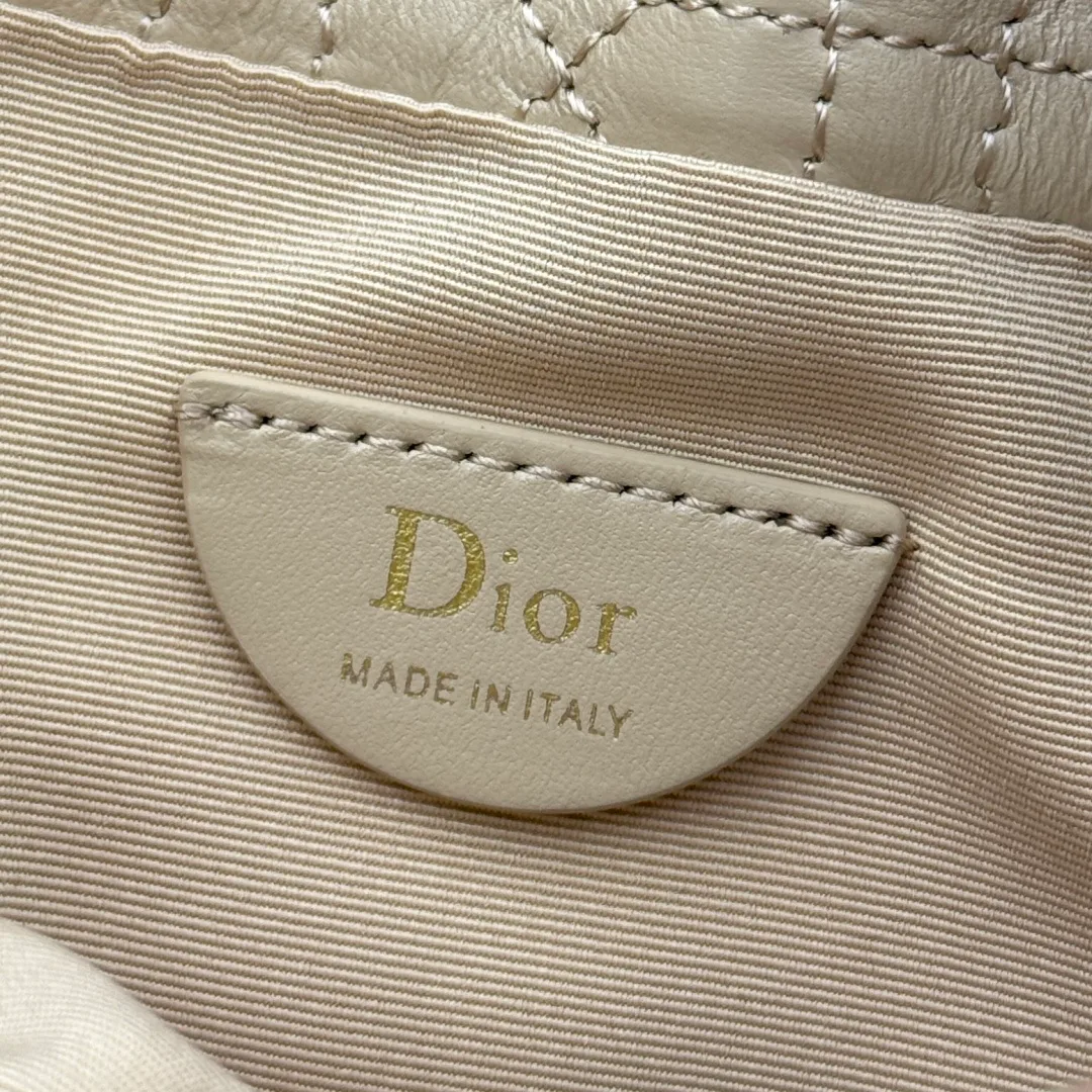 Классические Сумки Женские Christian Dior 12622368
