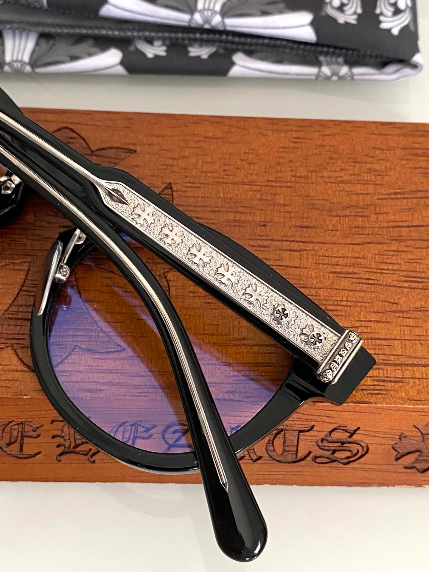 Очки Chrome Hearts 17996543
