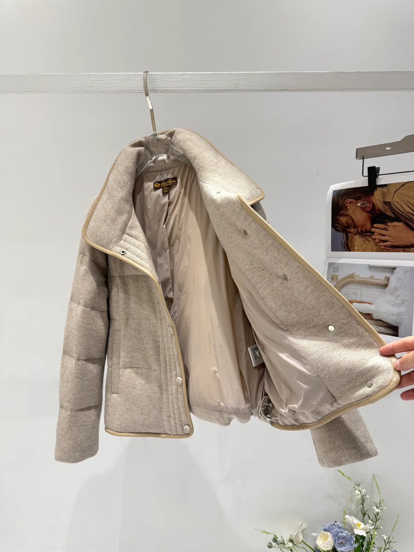 Куртки И Пуховики Женские Loro Piana 18699889