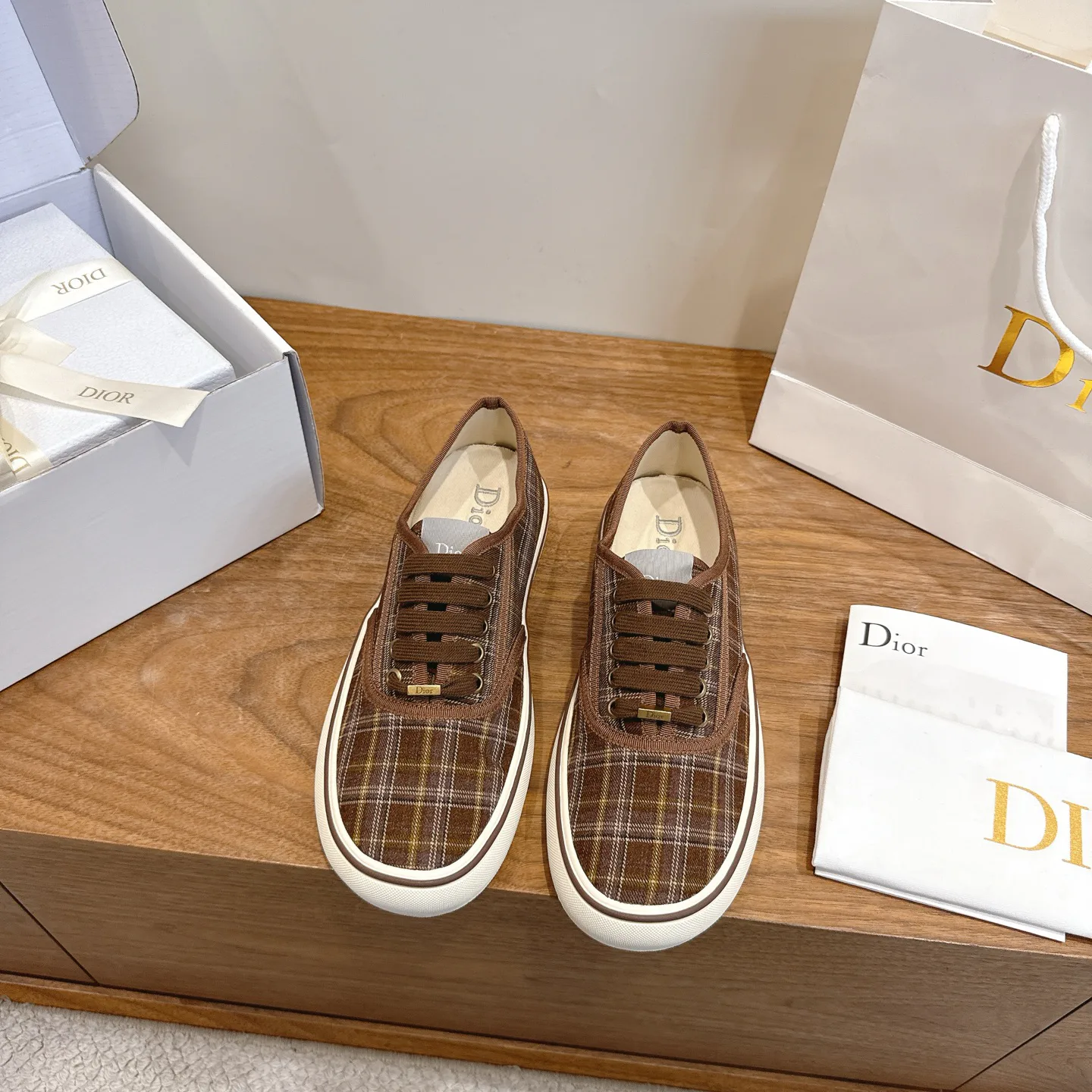 Кроссовки Женские Christian Dior 18083843