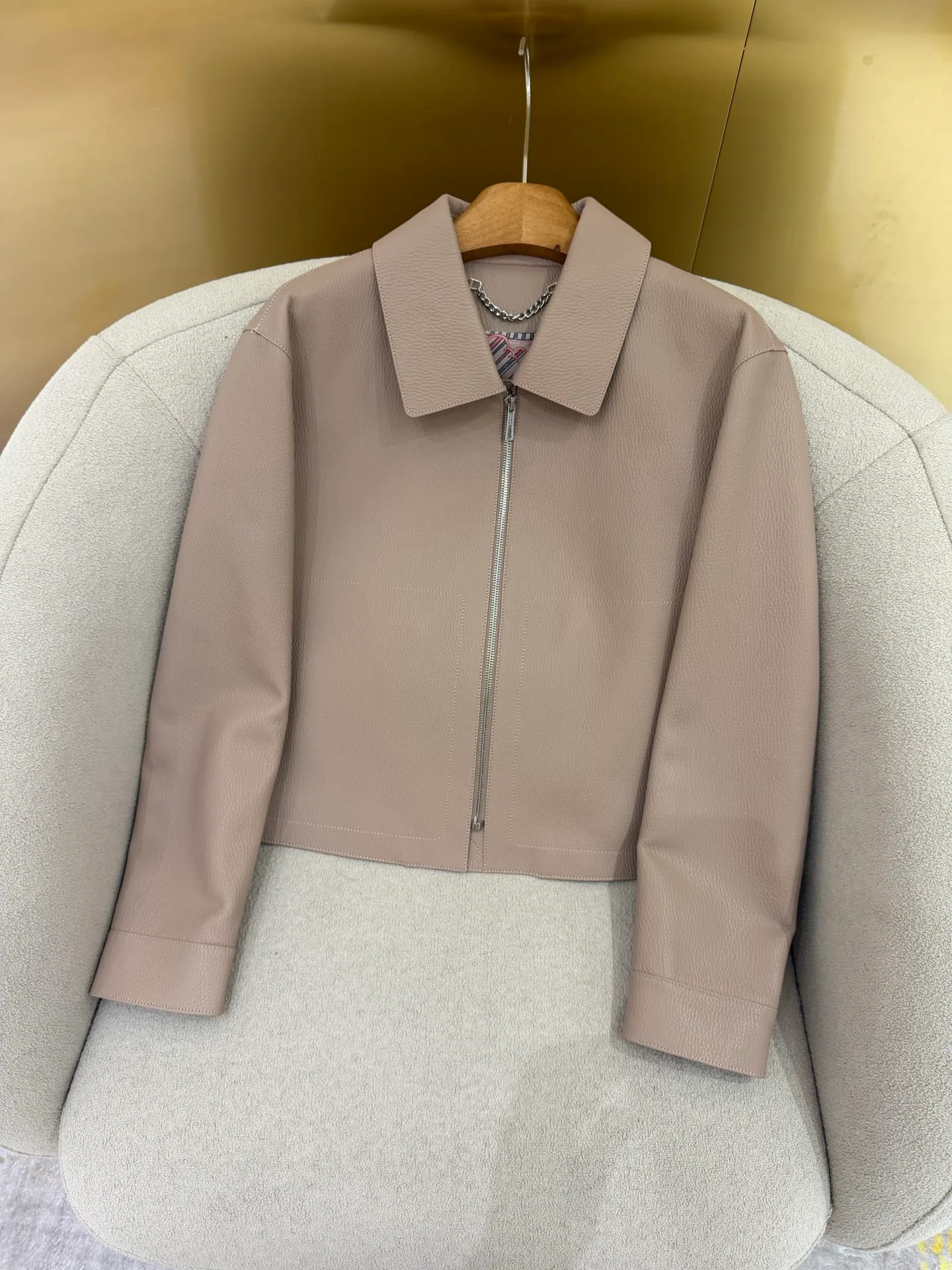 Кожаные Куртки И Дублёнки Женские Hermes 17802394