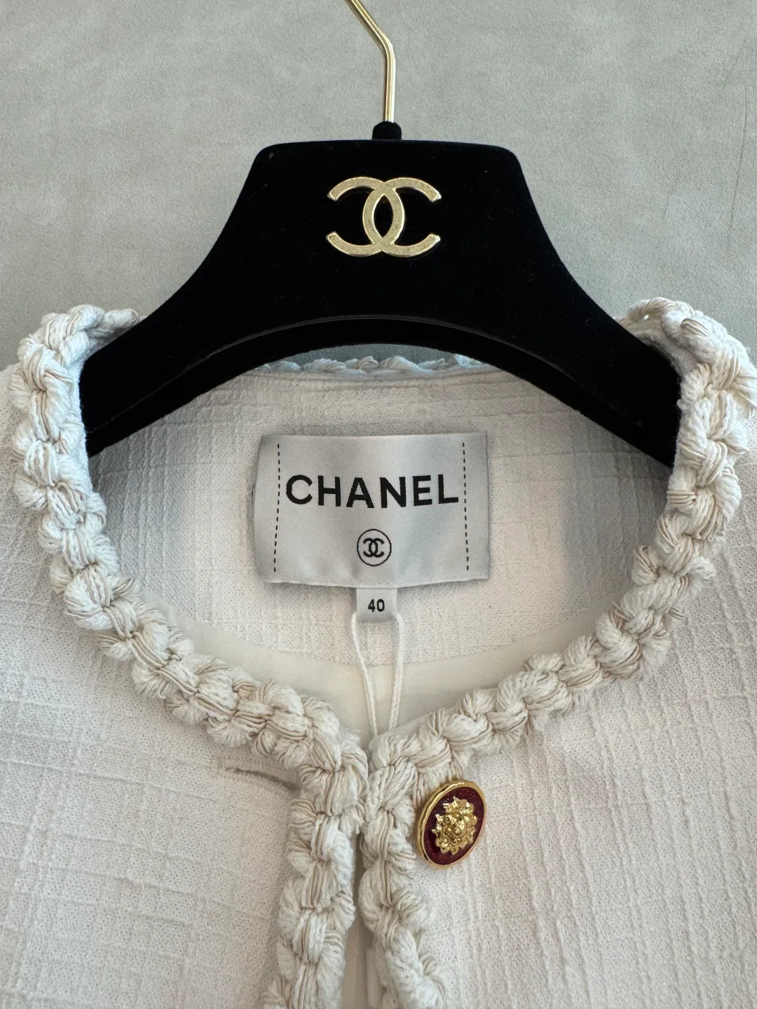 Жилеты Женские Chanel 17727903