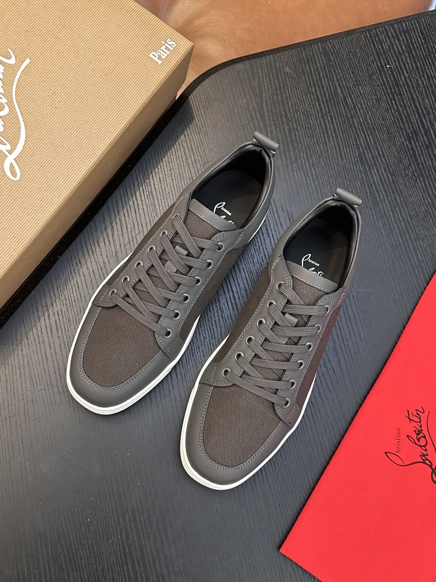 Кроссовки Мужские Christian Louboutin 18789553