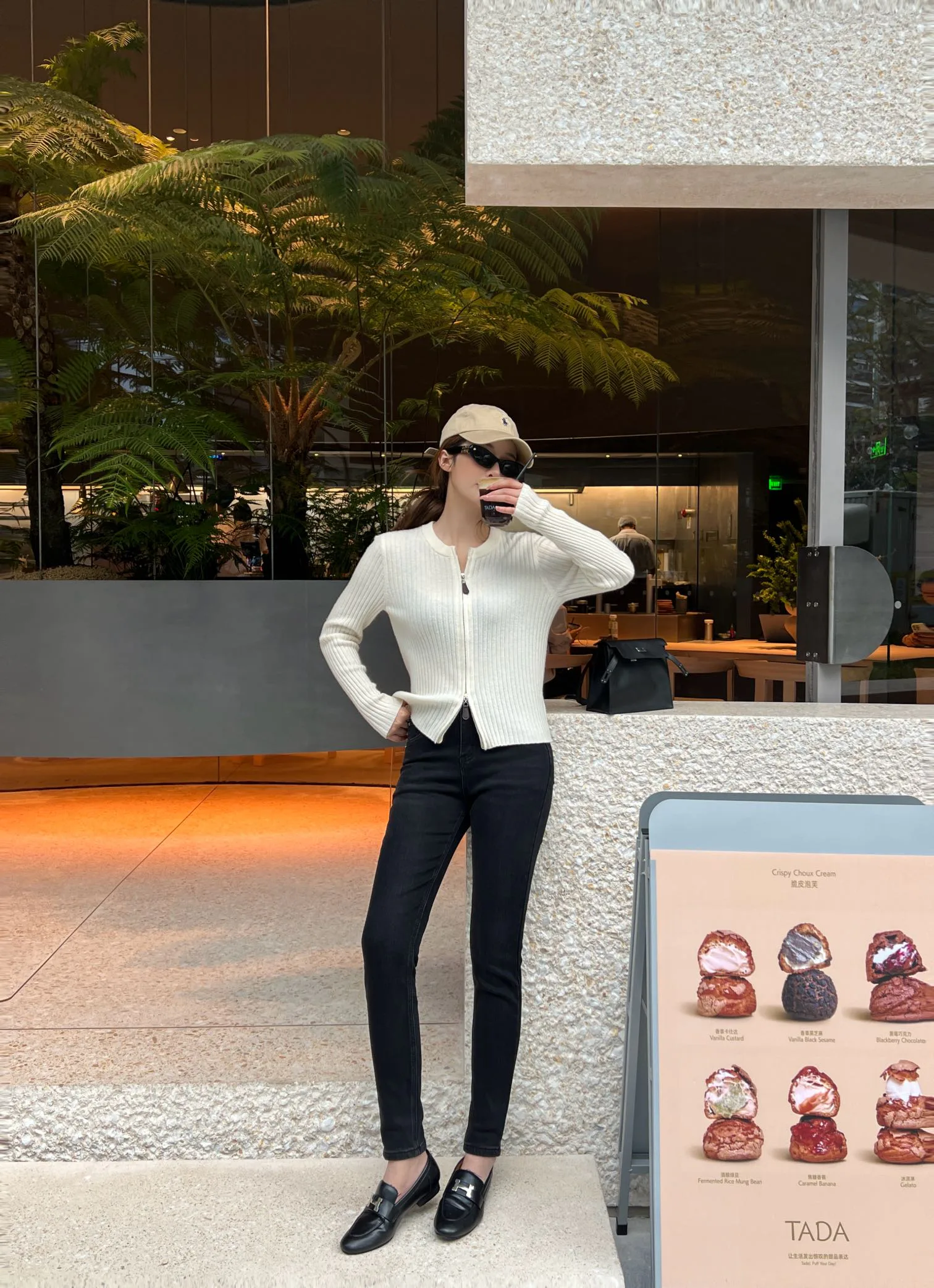 Джинсы Женские Versace 525059