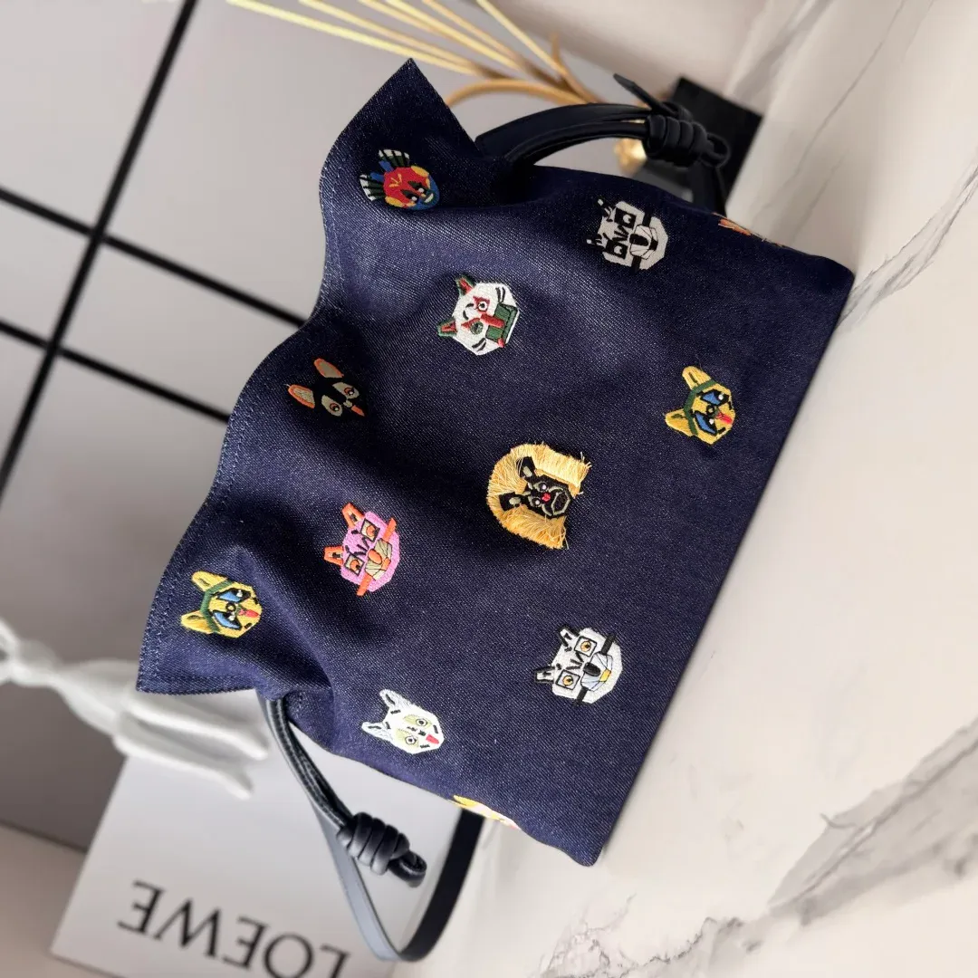 Классические Сумки Женские Loewe 6272506