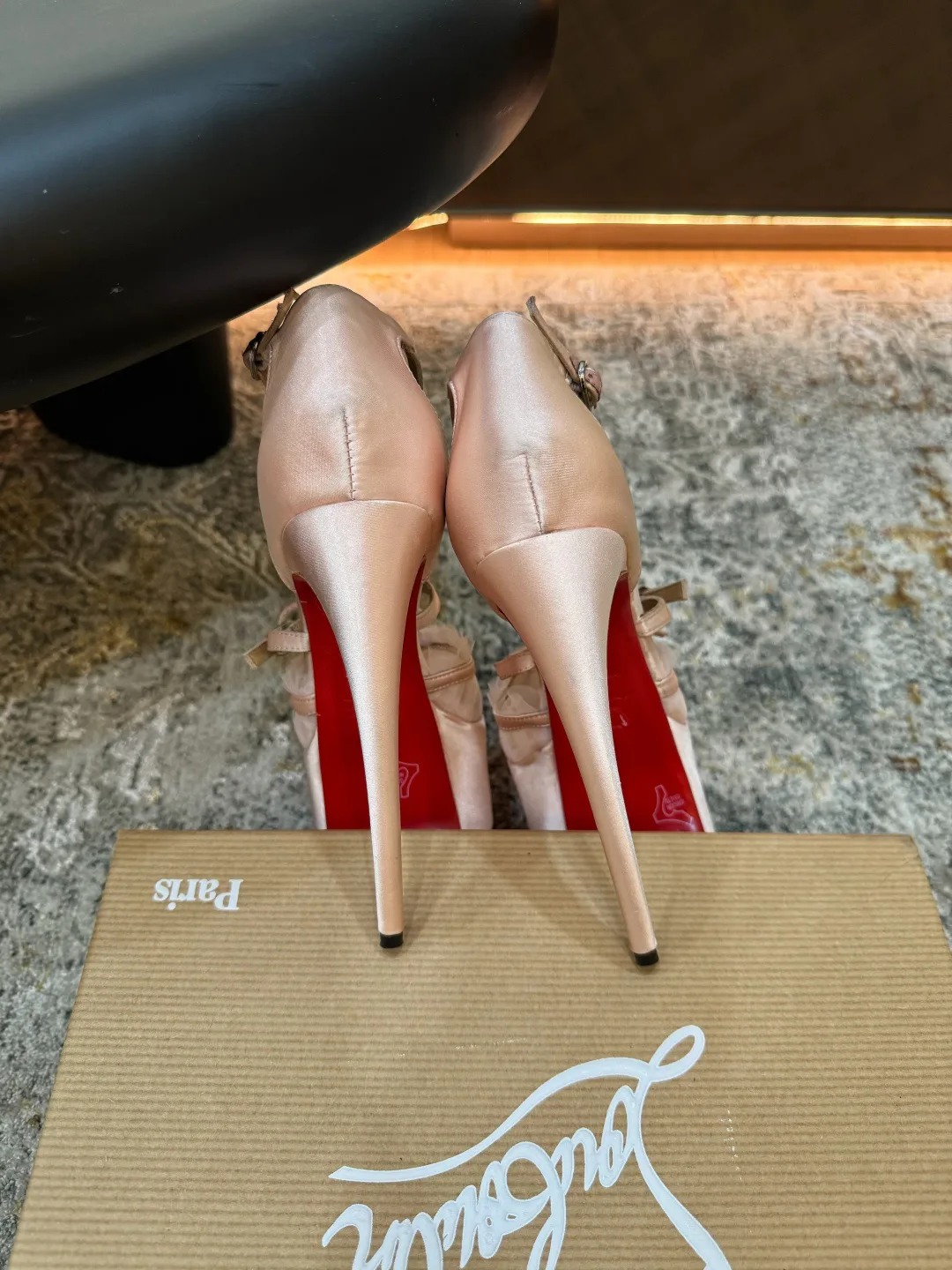 Туфли Женские Christian Louboutin 7697802
