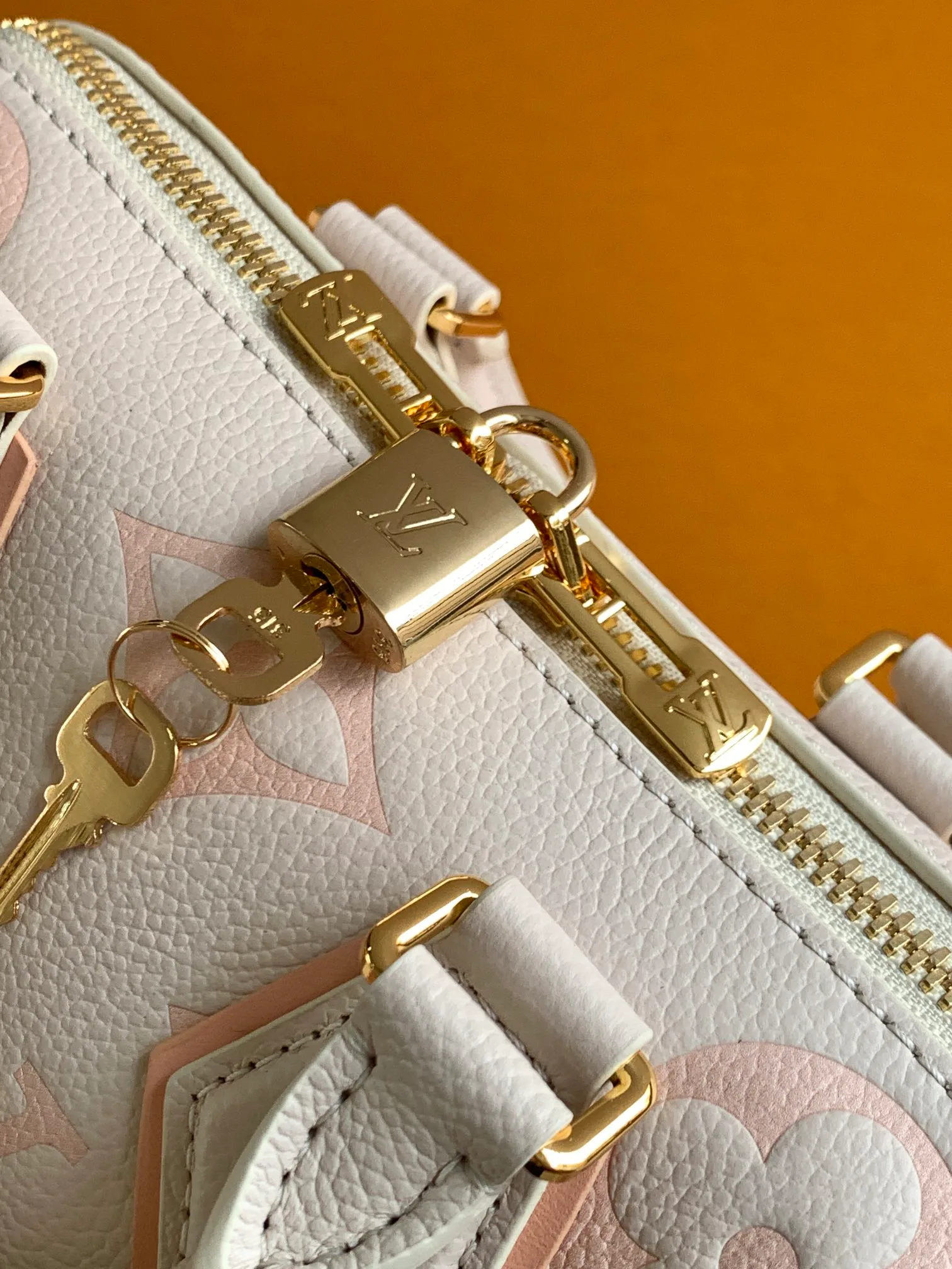 Классические Сумки Женские Louis Vuitton 11488627