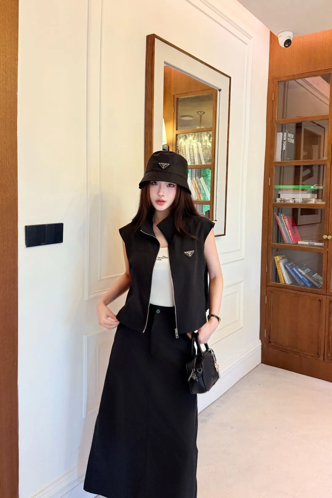 Жилеты Женские Prada 17606549