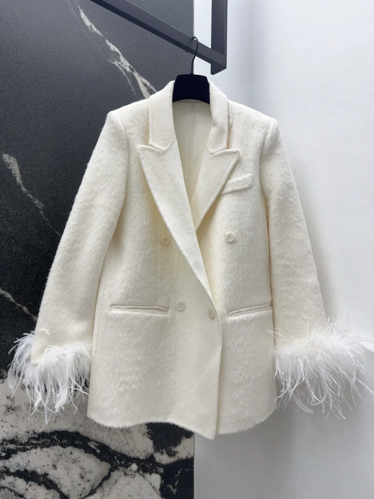 Пальто Женские Miu Miu 952048