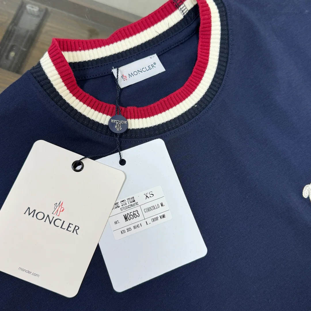 Футболки Мужские Moncler 11190420