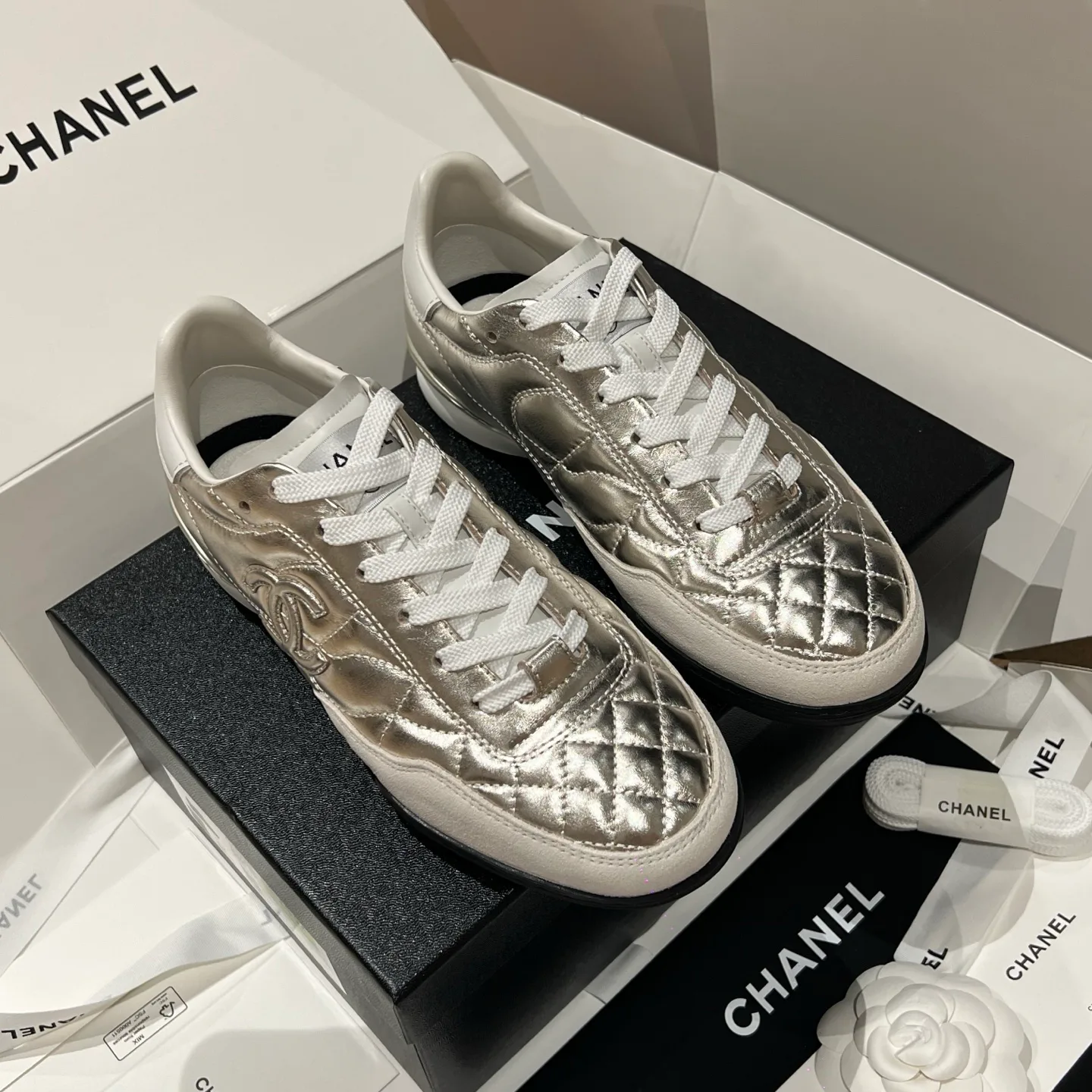 Кроссовки Женские Chanel 408196