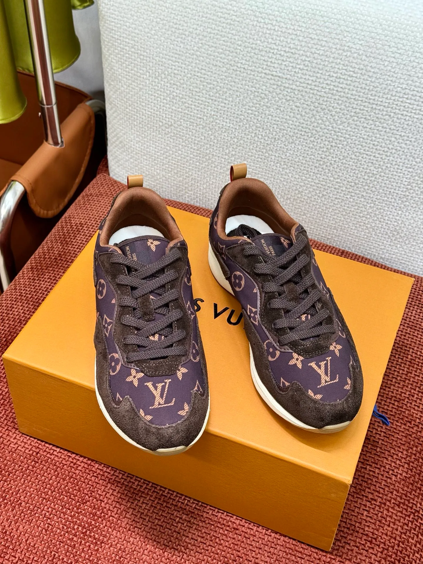 Кроссовки Мужские Louis Vuitton 19105786