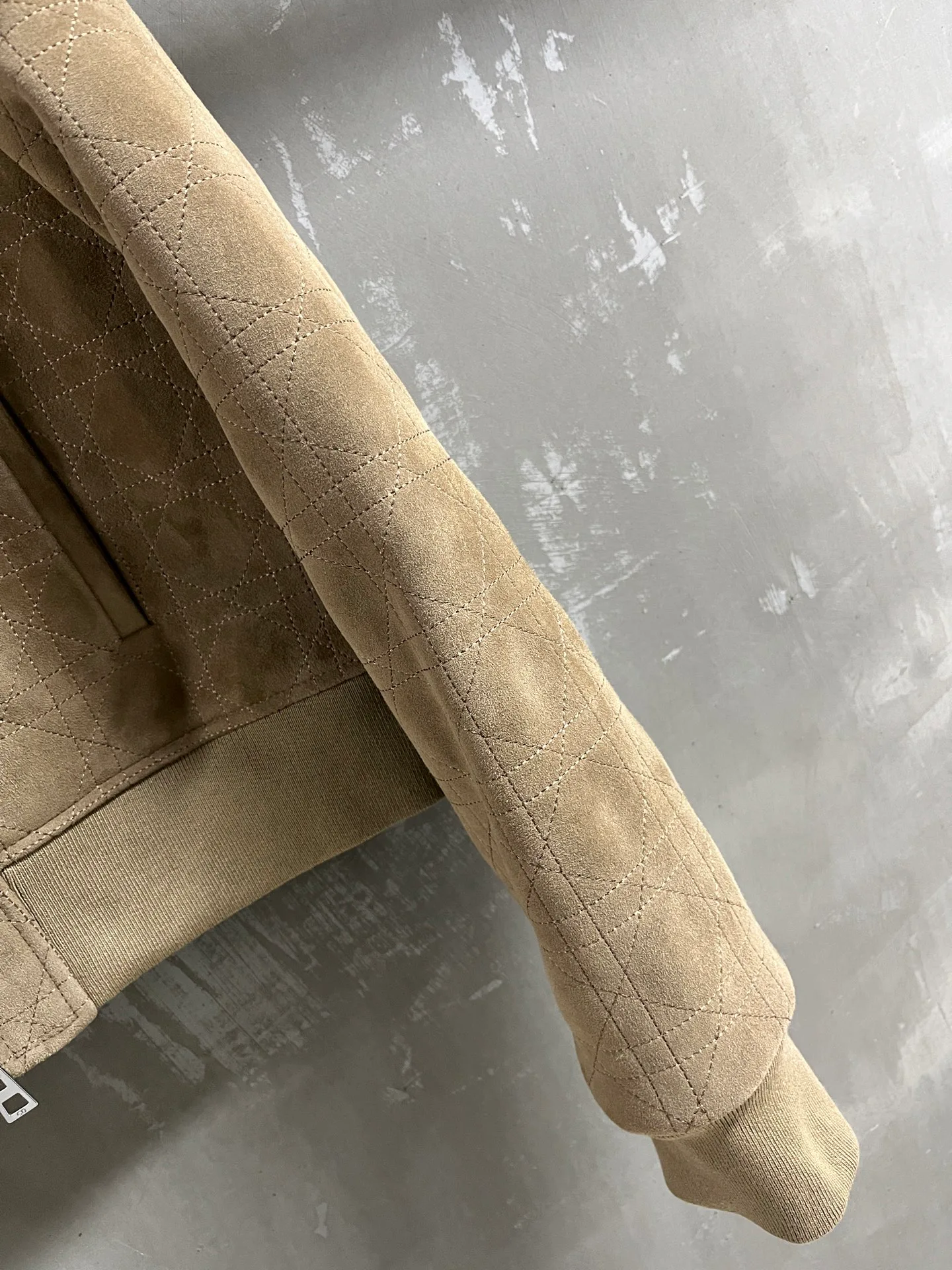 Кожаные Куртки И Дублёнки Женские Christian Dior 10783258