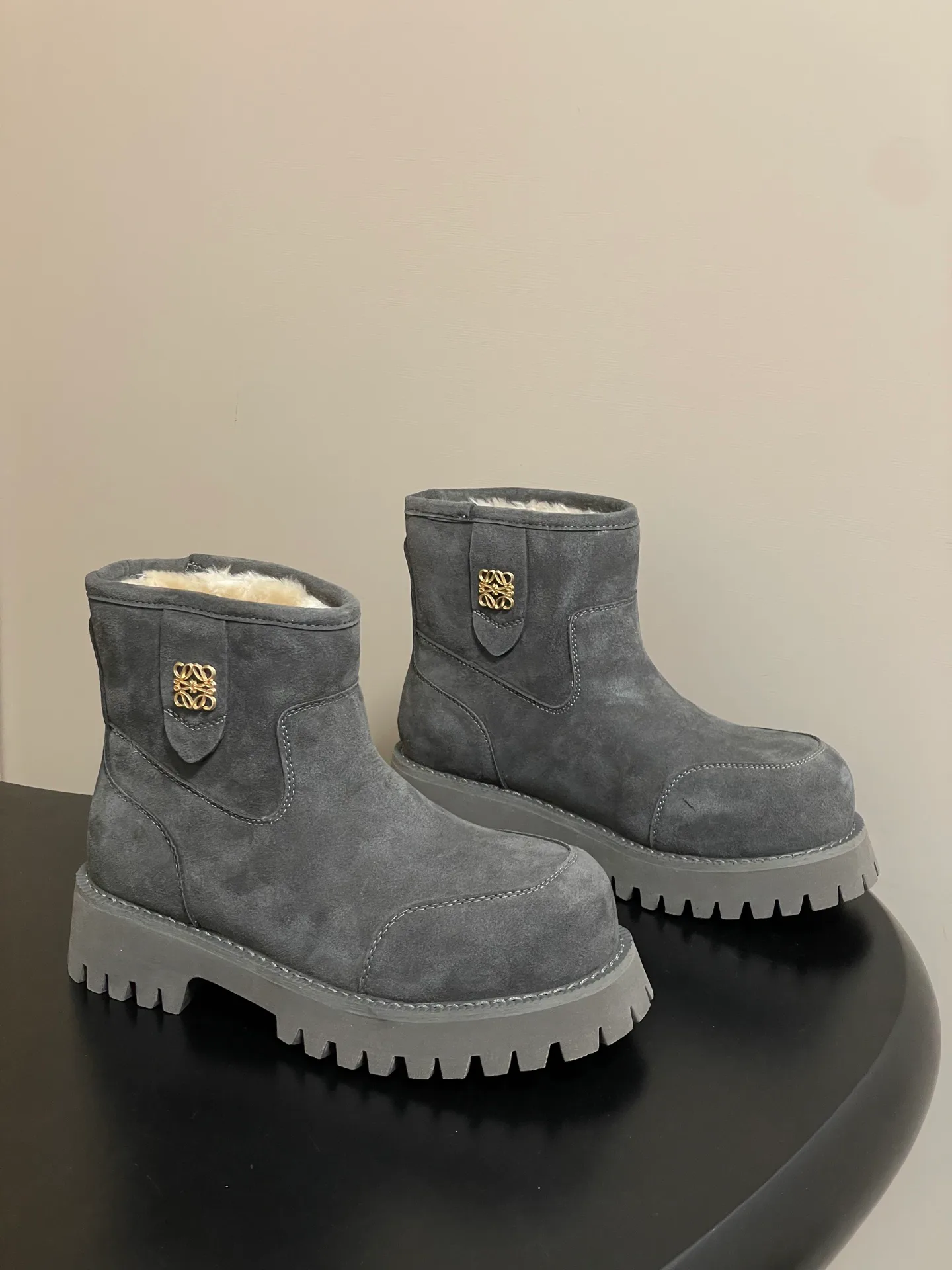 Угги Женские Loewe 388328
