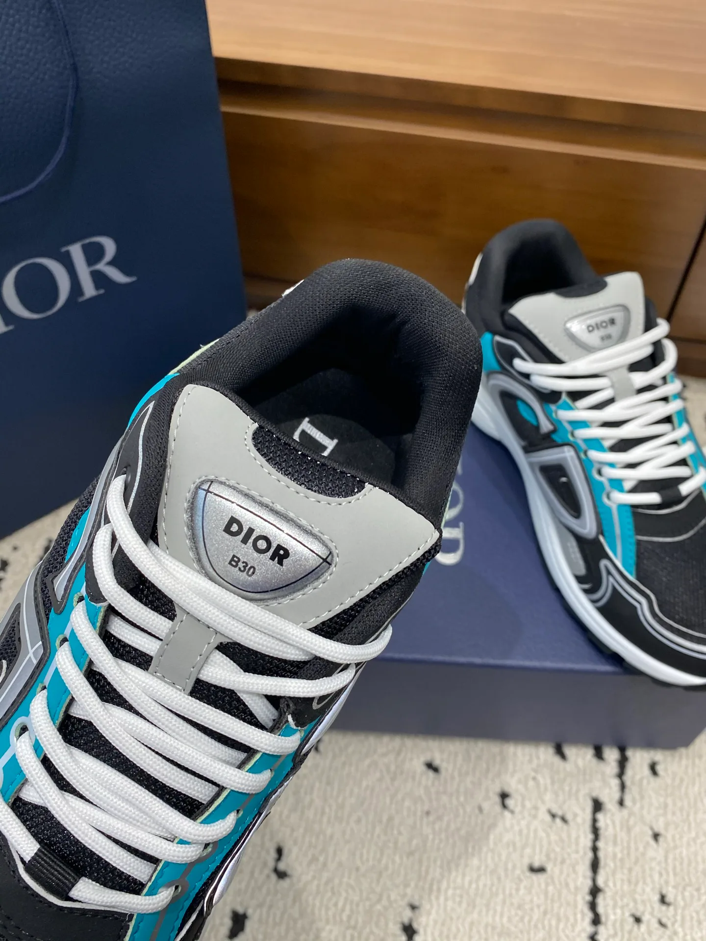 Кроссовки Мужские Christian Dior 11490681