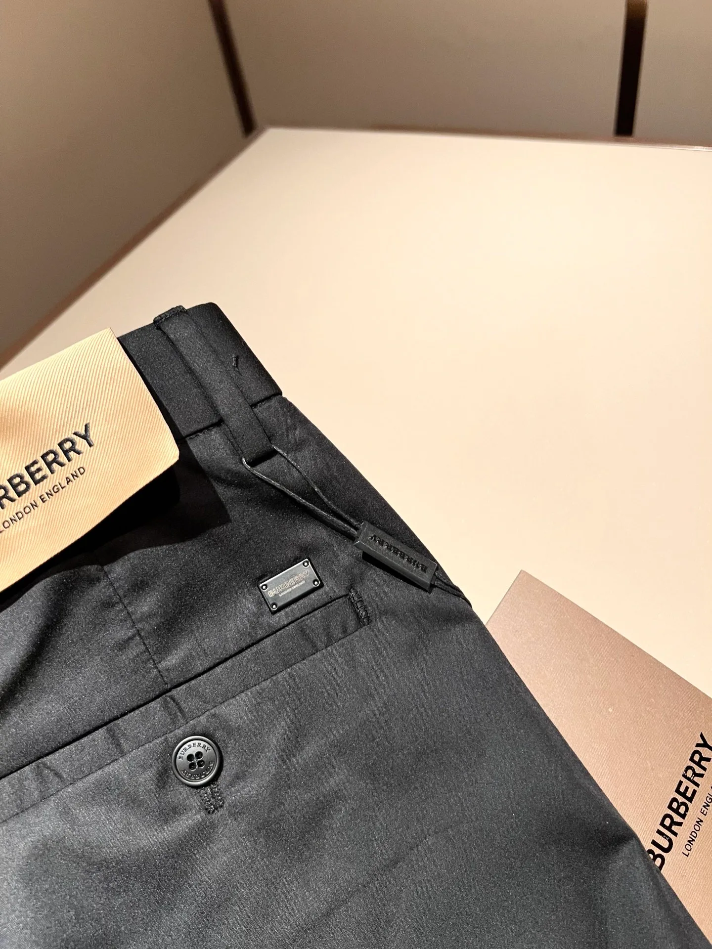 Брюки Мужские Burberry 11952772