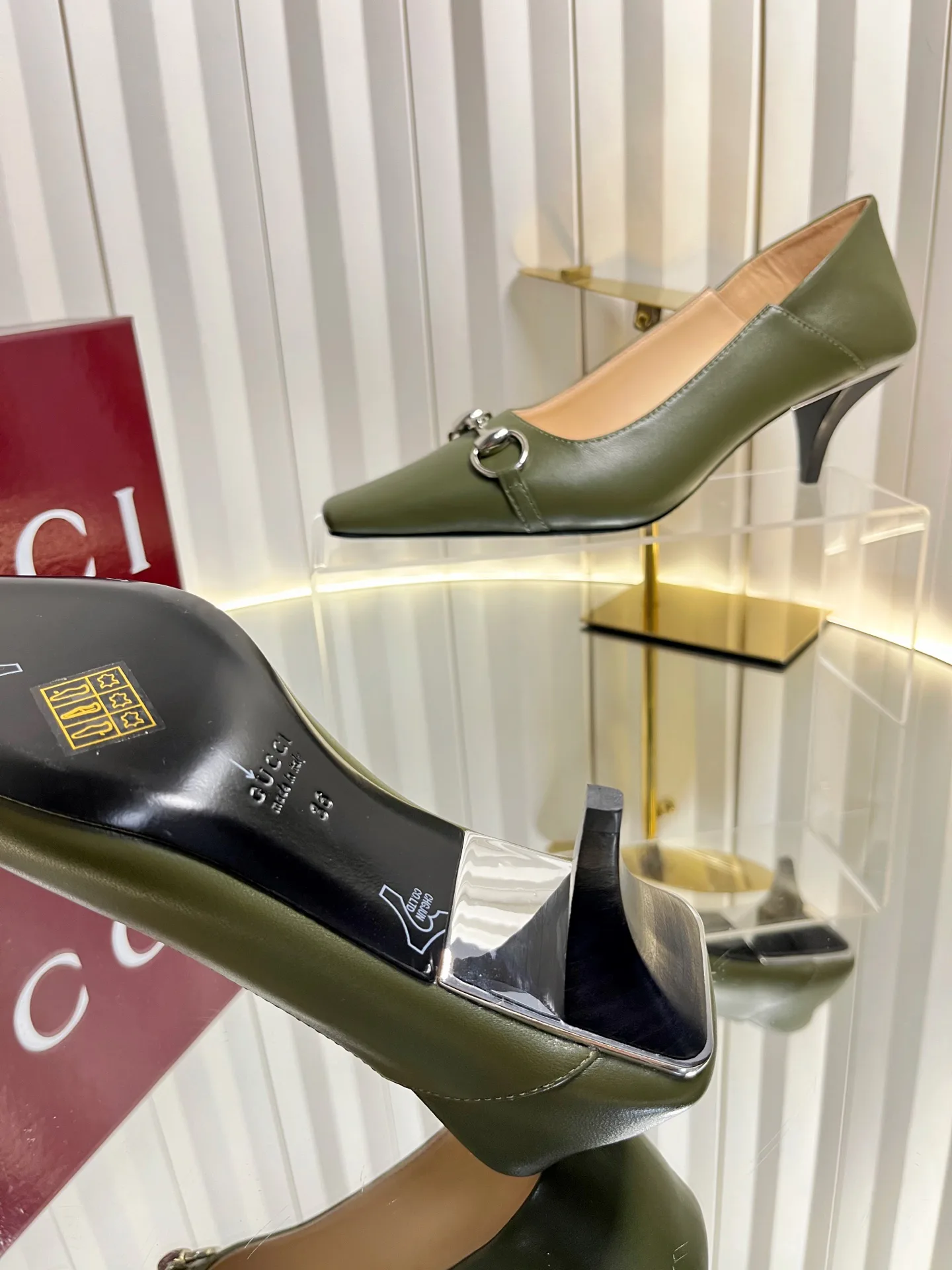 Туфли Женские Gucci 19484582