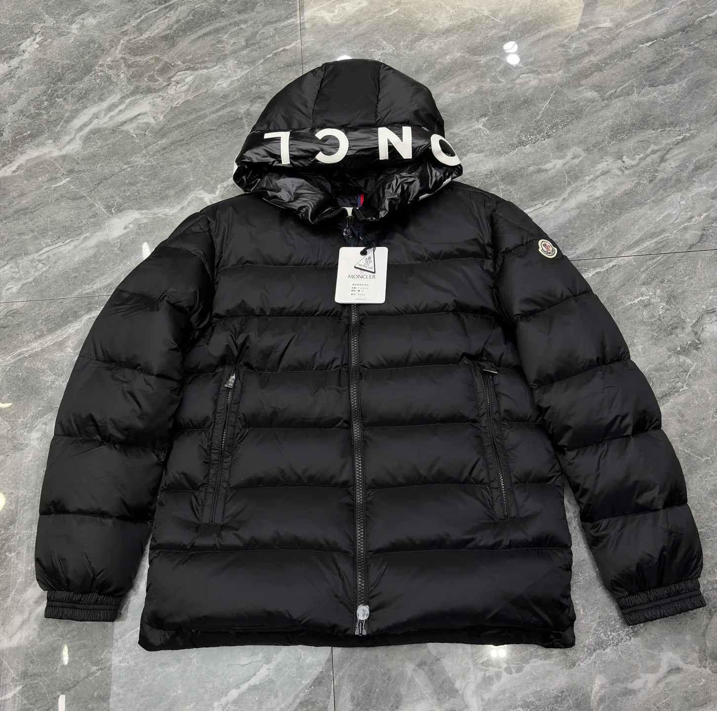 Куртки И Пуховики Женские Moncler 17568681