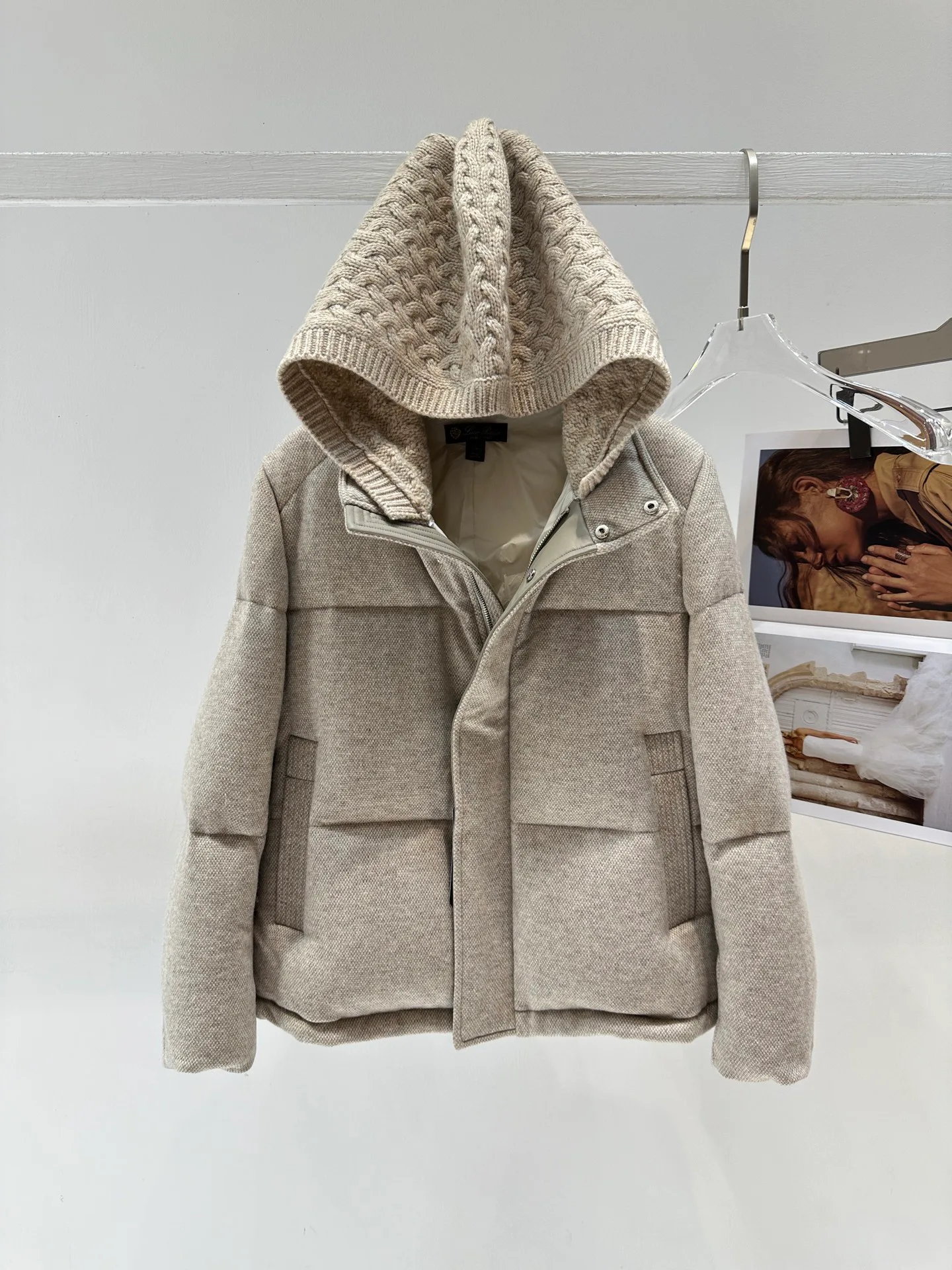Куртки И Пуховики Женские Loro Piana 19252216