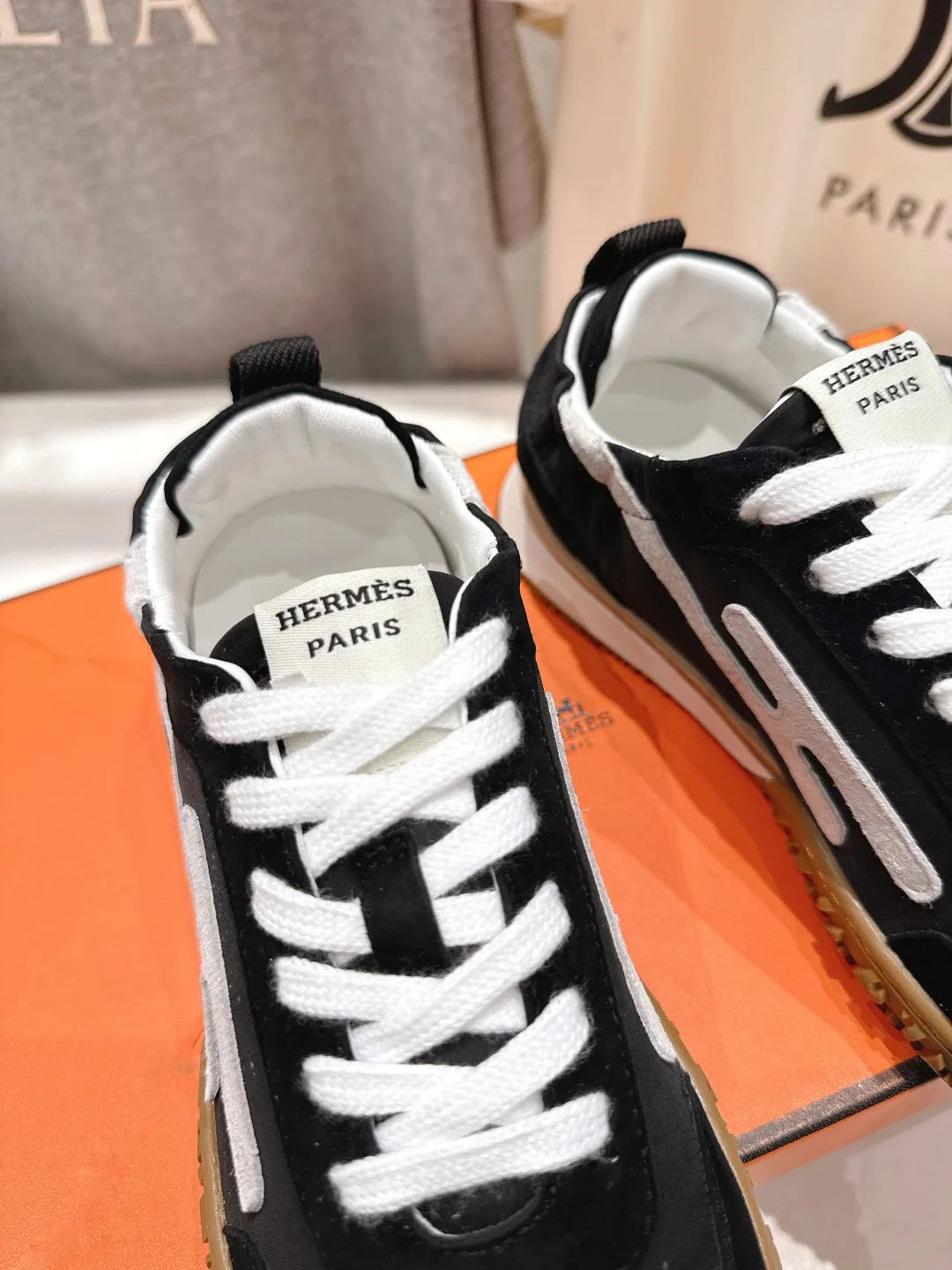 Кроссовки Женские Hermes 296511