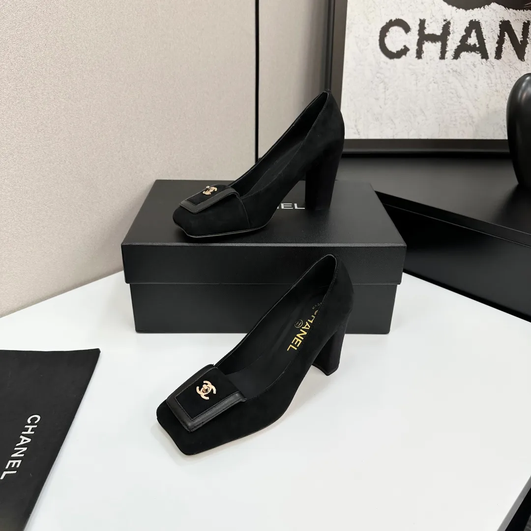 Туфли Женские Chanel 12208640