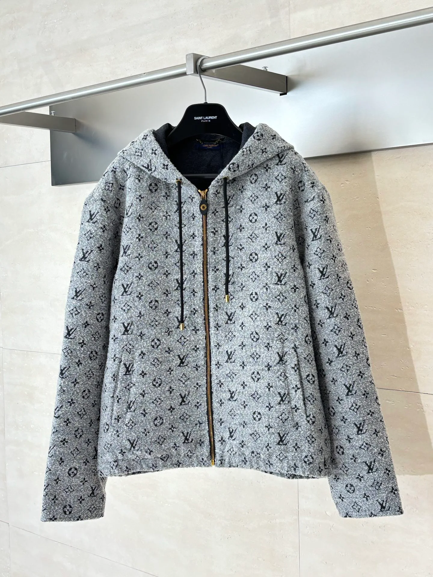 Куртки И Пуховики Мужские Louis Vuitton 135458