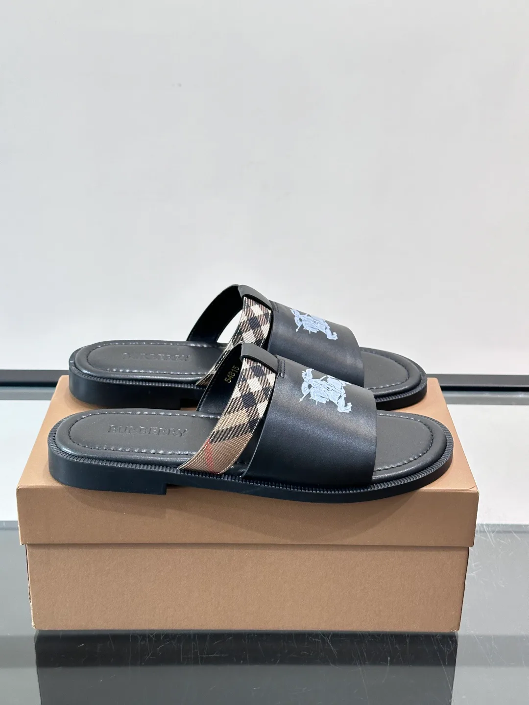 Сандалии Мужские Burberry 13480057