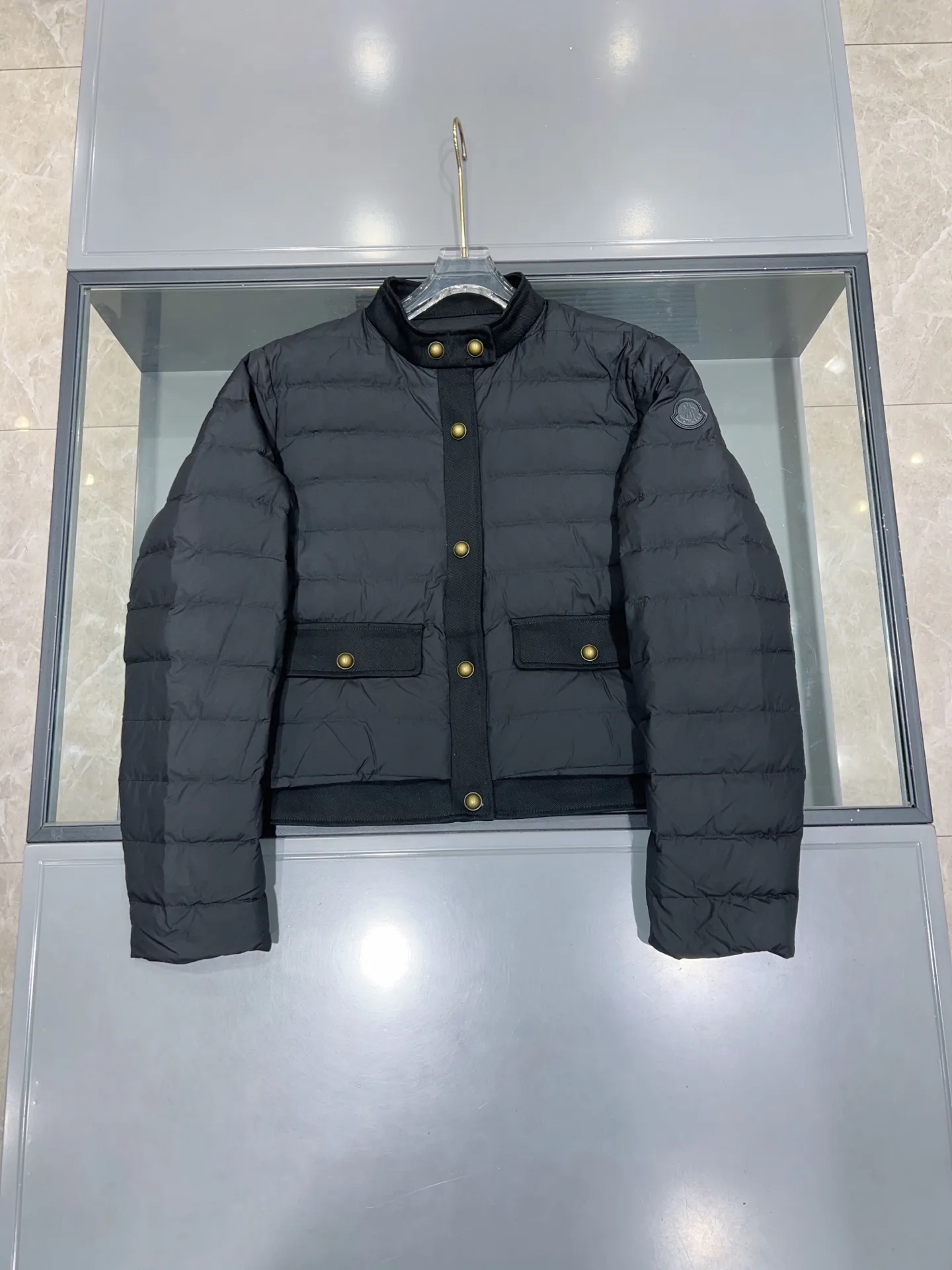 Куртки И Пуховики Женские Moncler 19900542