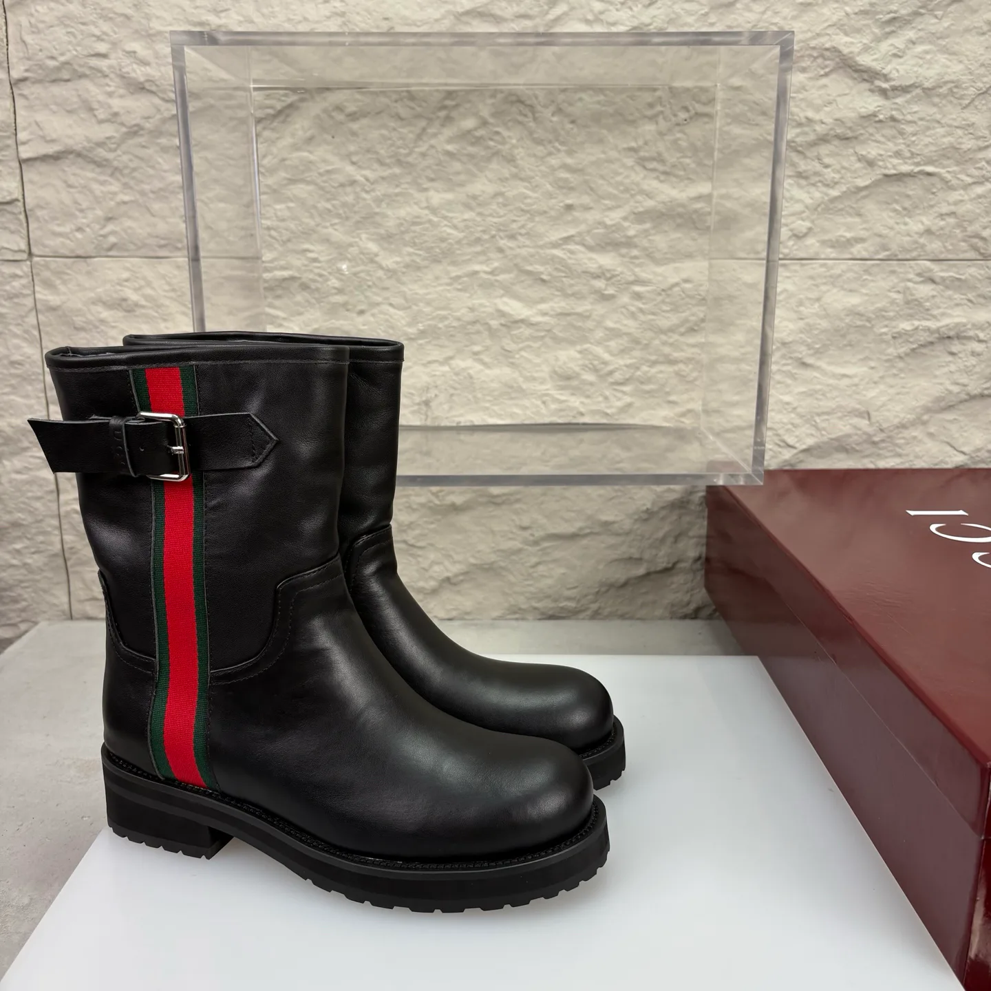 Сапоги Женские Gucci 18351585