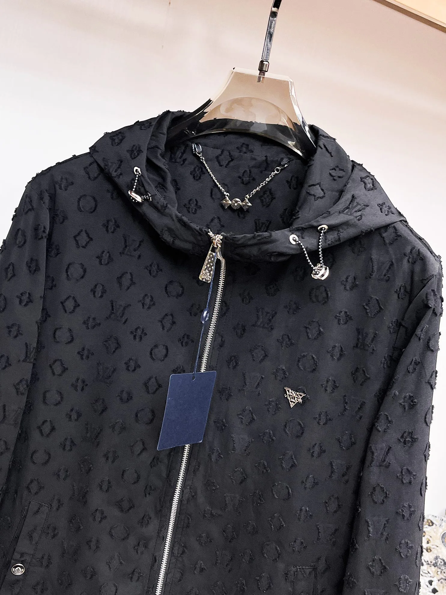 Куртки И Пуховики Мужские Louis Vuitton 18197246
