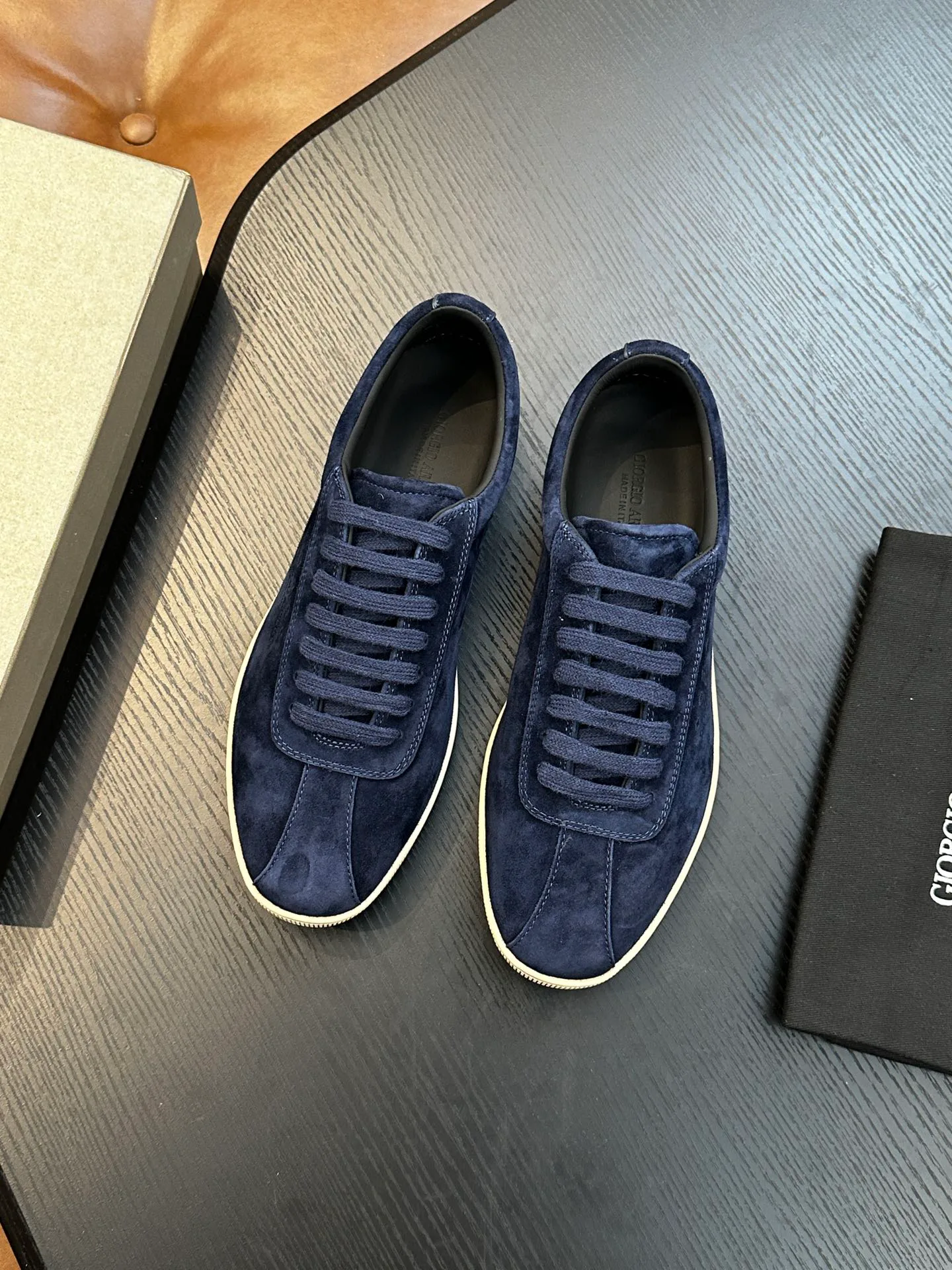 Кроссовки Мужские Armani 5040444