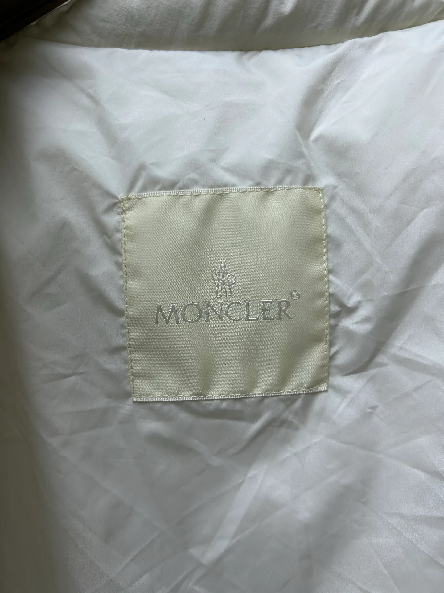 Куртки И Пуховики Женские Moncler 497160