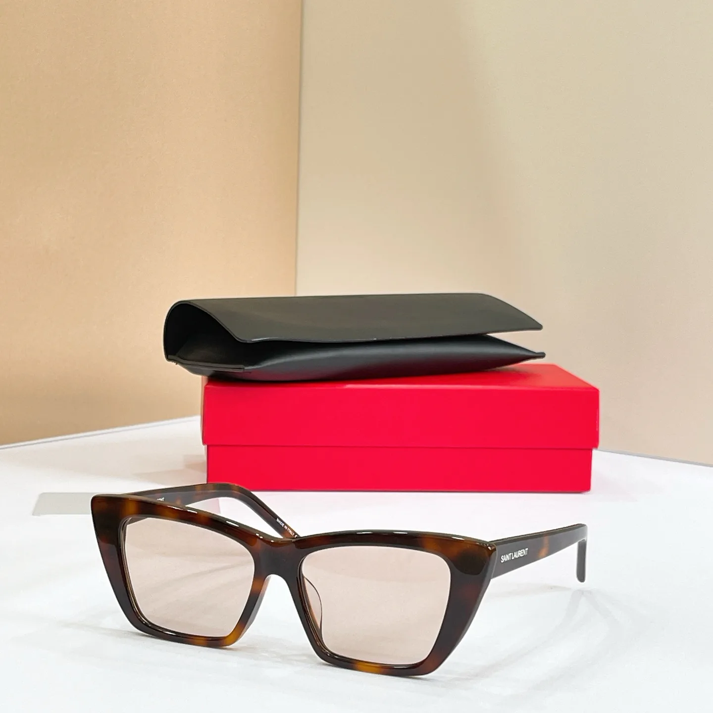 Очки Saint Laurent 17495848