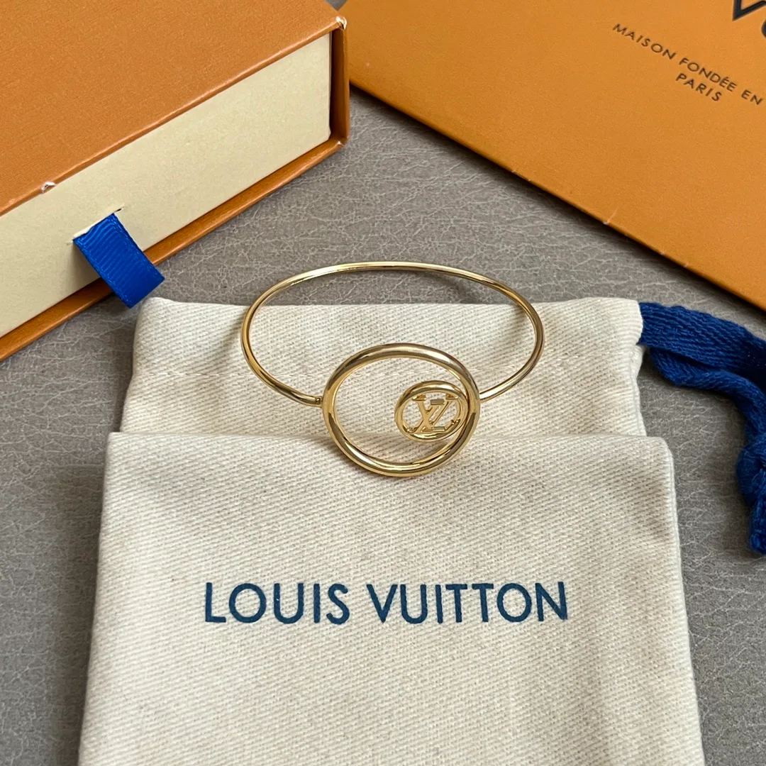 Бижутерия Louis Vuitton 4613716