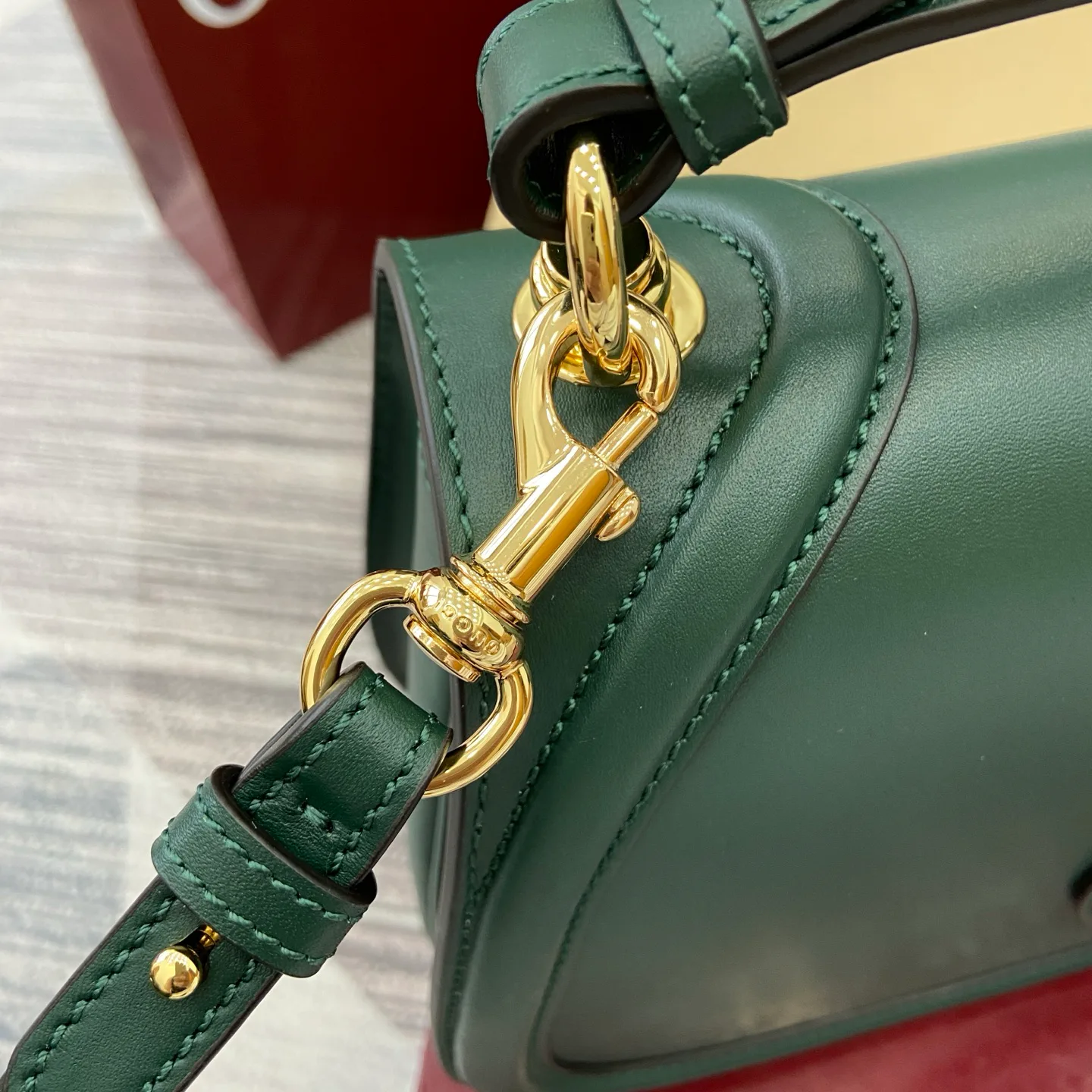 Сумки На Ремне Женские Gucci 691389