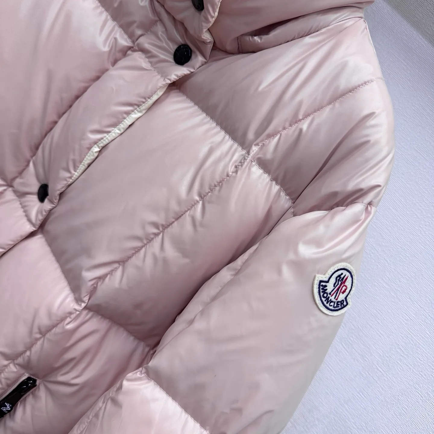 Куртки И Пуховики Женские Moncler 19057933